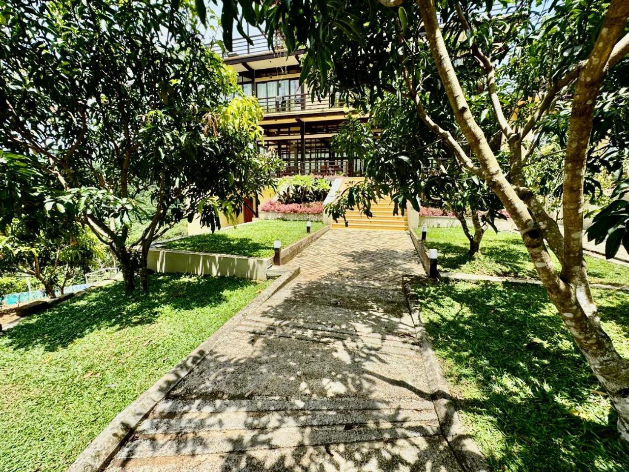 Aqua Dunhinda Villa Канди Экстерьер фото